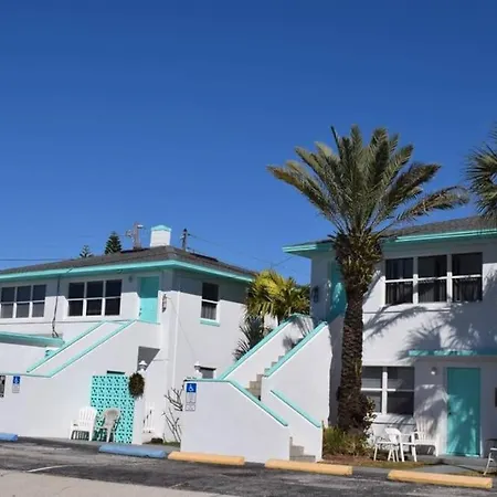 Renovate Large Studio 21-Directly Across Beach St. Pete Beach Exterior photo